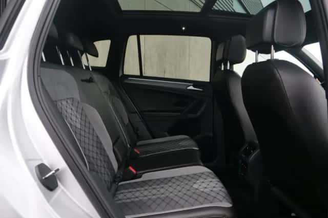 Volkswagen Tiguan (2021) thumbnail 29
