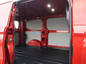Ford Transit Custom (2024) thumbnail 15