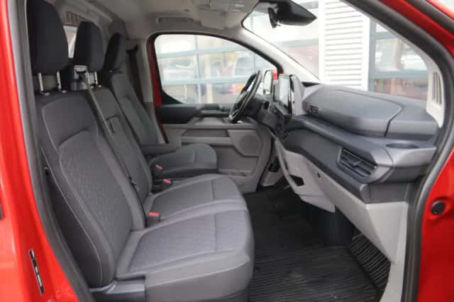 Ford Transit Custom (2024) thumbnail 9