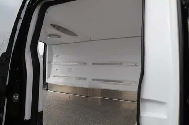 Mercedes-Benz Vito (2020) thumbnail 15