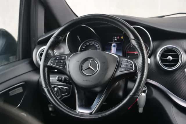 Mercedes-Benz V-Klasse (2018) thumbnail 5
