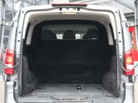 Mercedes-Benz Vito (2023) thumbnail 4