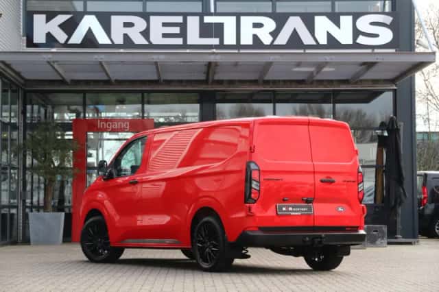 Ford Transit Custom (2024) thumbnail 2