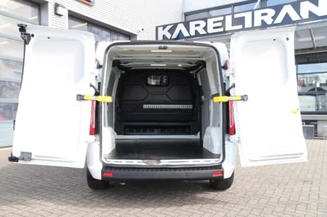 Ford Transit Custom (2021) thumbnail 3