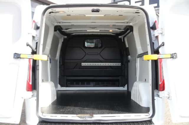 Ford Transit Custom (2021) thumbnail 4