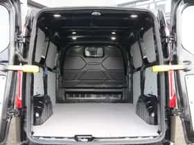 Ford Transit Custom (2023) thumbnail 4