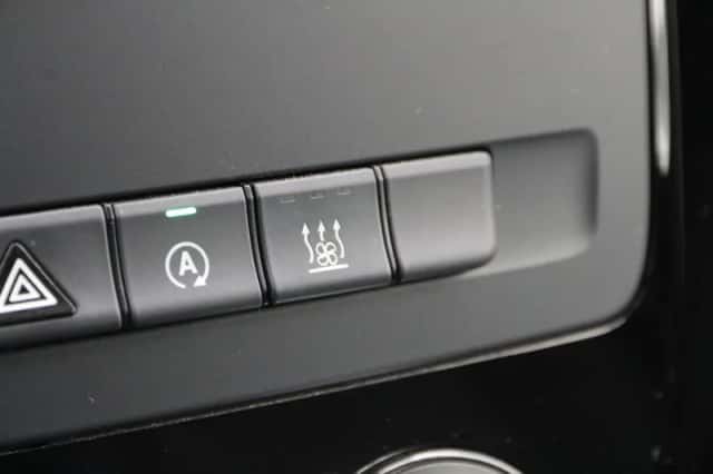 Mercedes-Benz Vito (2021) thumbnail 20