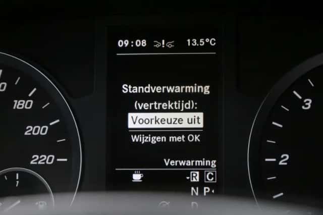 Mercedes-Benz Vito (2022) thumbnail 11