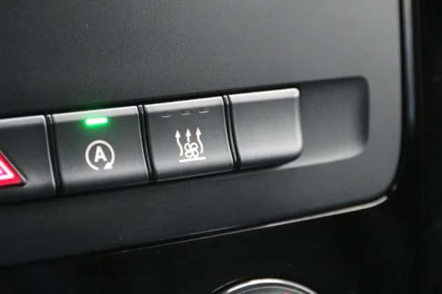 Mercedes-Benz Vito (2022) thumbnail 19