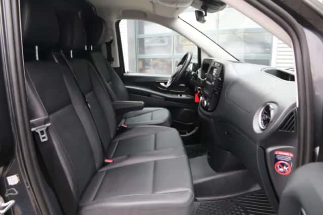 Mercedes-Benz Vito (2022) thumbnail 9