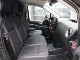 Mercedes-Benz Vito (2022) thumbnail 9