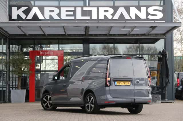 Volkswagen Caddy (2022) thumbnail 2