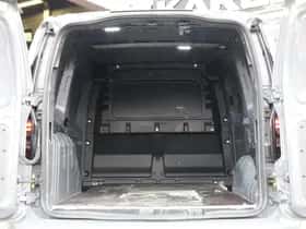 Volkswagen Caddy (2022) thumbnail 4