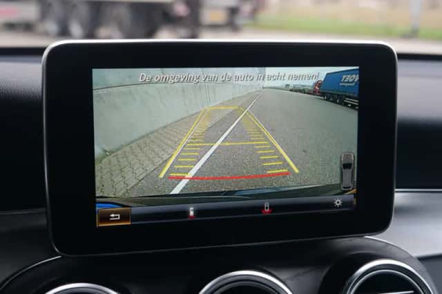 Mercedes-Benz GLC-Klasse (2018) thumbnail 8