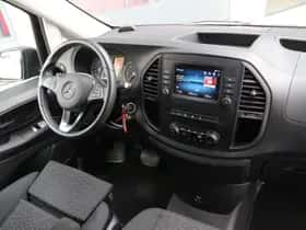 Mercedes-Benz Vito (2023) thumbnail 5