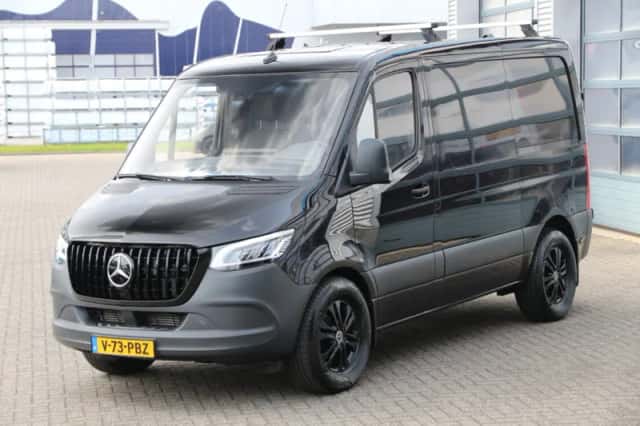 Mercedes-Benz Sprinter (2021) thumbnail 12