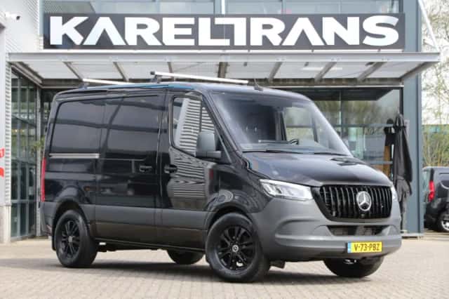Mercedes-Benz Sprinter (2021) thumbnail 1