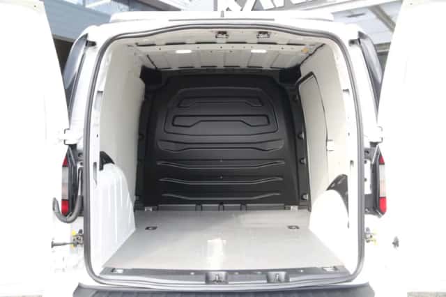 Volkswagen Caddy (2021) thumbnail 4