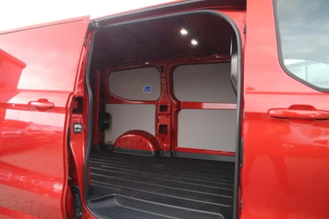 Ford Transit Custom (2023) thumbnail 13
