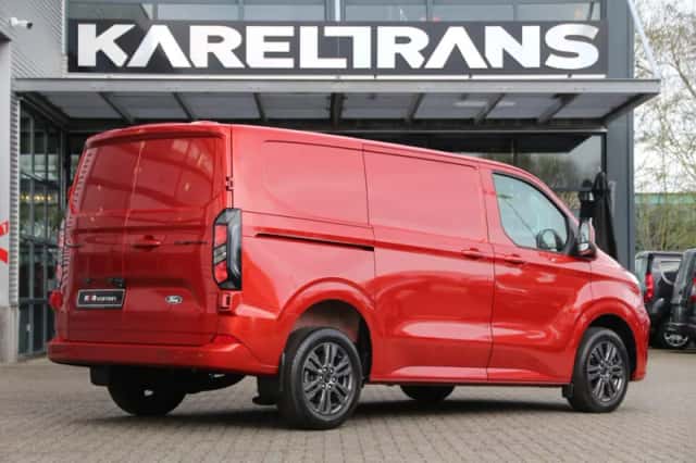 Ford Transit Custom (2023) thumbnail 8