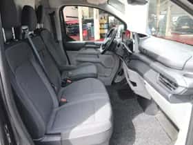 Ford Transit Custom (2024) thumbnail 9