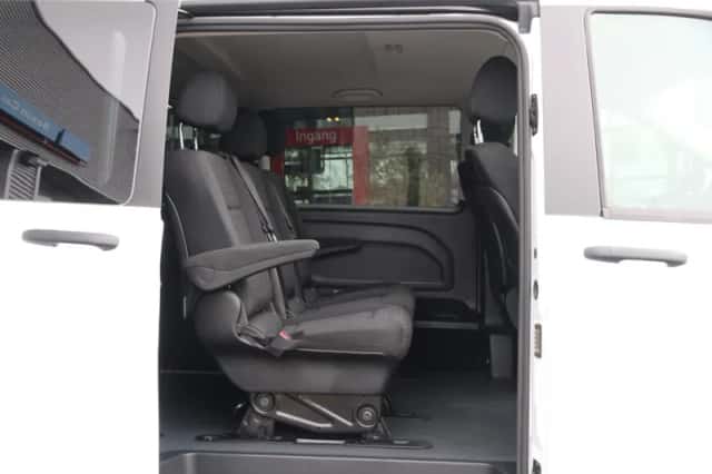 Mercedes-Benz Vito (2023) thumbnail 20