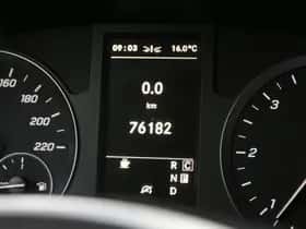 Mercedes-Benz Vito (2023) thumbnail 4