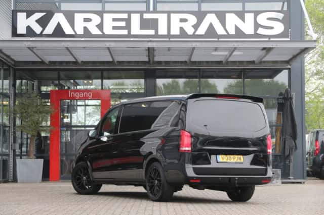 Mercedes-Benz Vito (2021) thumbnail 2