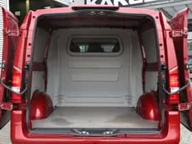 Mercedes-Benz Vito (2021) thumbnail 4