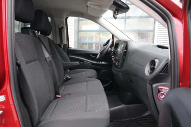 Mercedes-Benz Vito (2021) thumbnail 9