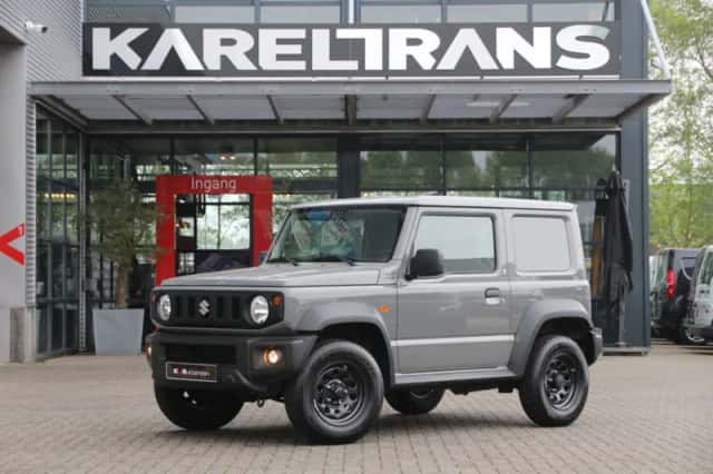 Suzuki Jimny (2023) thumbnail 22