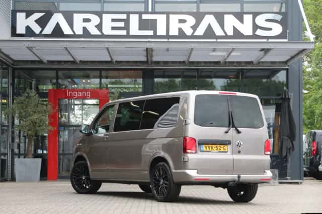 Volkswagen Transporter (2023) thumbnail 2