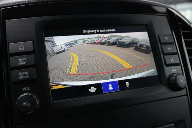 Mercedes-Benz Vito (2022) thumbnail 17