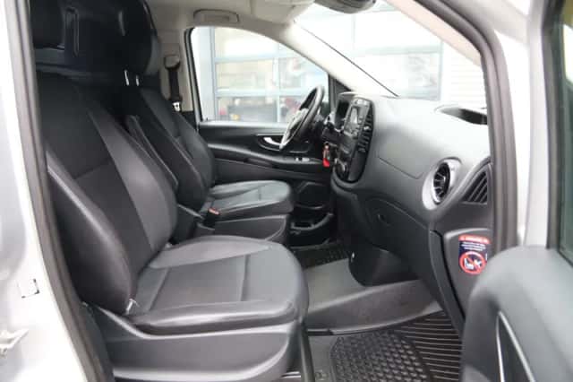Mercedes-Benz Vito (2022) thumbnail 9