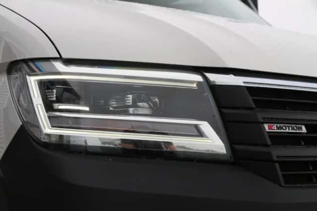 Volkswagen Crafter (2022) thumbnail 16