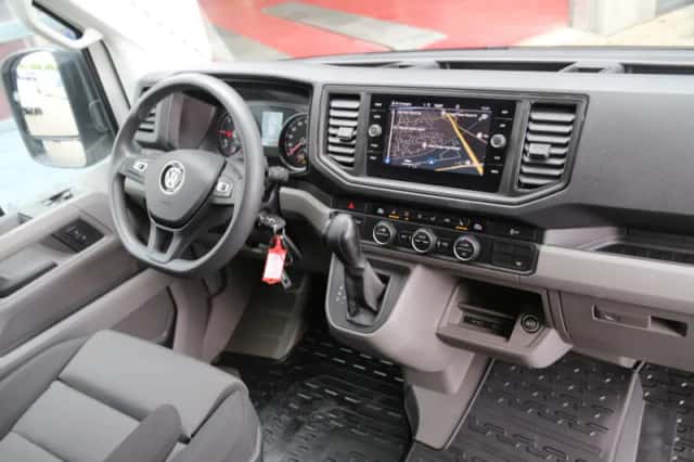 Volkswagen Crafter (2022) thumbnail 5