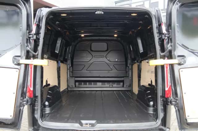 Ford Transit Custom (2021) thumbnail 4
