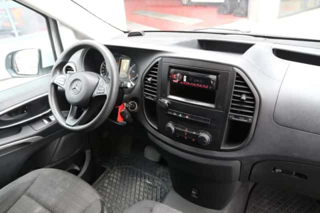 Mercedes-Benz Vito (2015) thumbnail 5