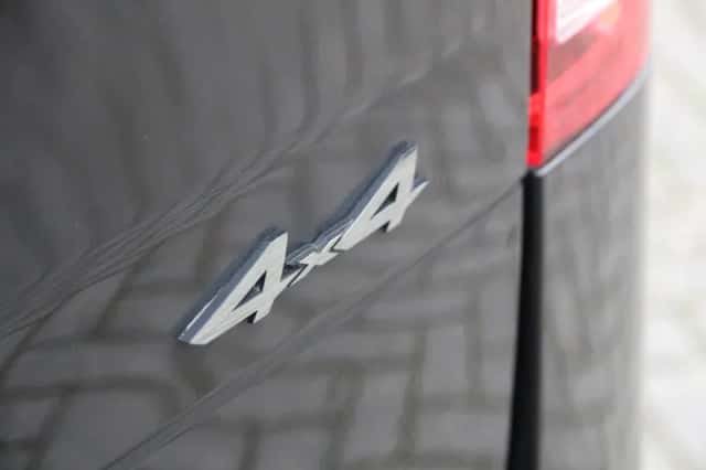 Mercedes-Benz Vito (2021) thumbnail 12