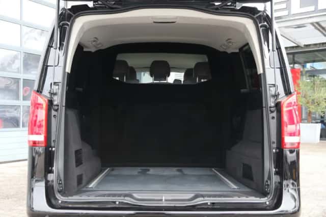 Mercedes-Benz Vito (2021) thumbnail 4