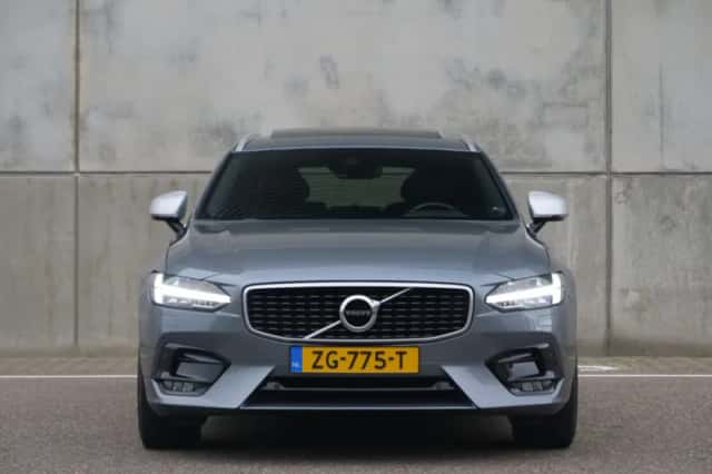 Volvo V90 (2018) thumbnail 13