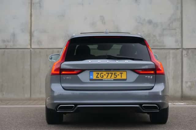 Volvo V90 (2018) thumbnail 15
