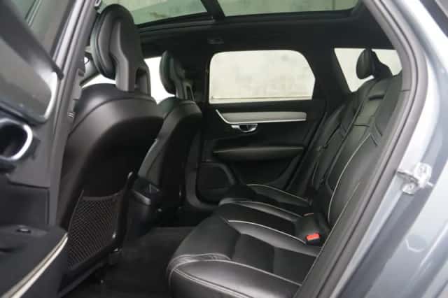Volvo V90 (2018) thumbnail 25