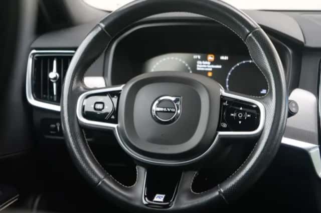Volvo V90 (2018) thumbnail 5