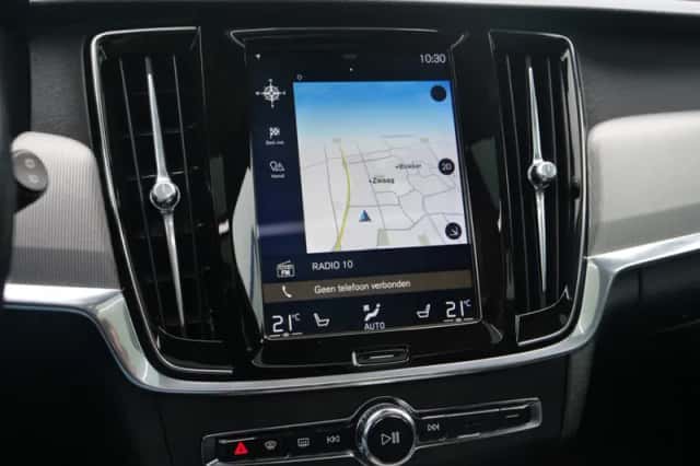 Volvo V90 (2018) thumbnail 7