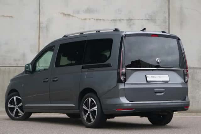 Volkswagen Caddy (2022) thumbnail 2