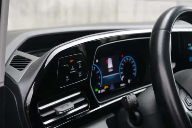 Volkswagen Caddy (2022) thumbnail 6