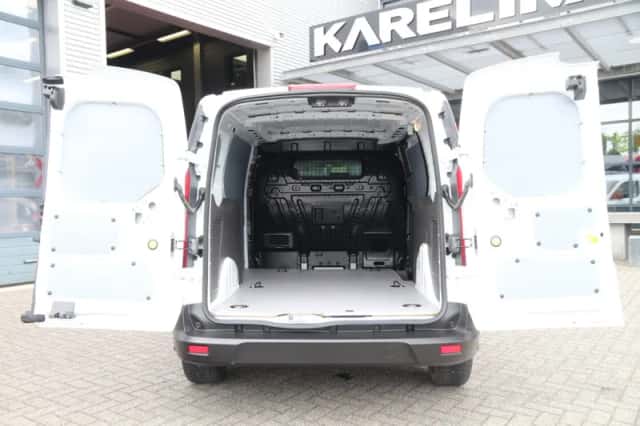 Ford Transit Connect (2019) thumbnail 3