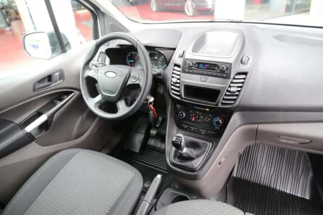 Ford Transit Connect (2019) thumbnail 5