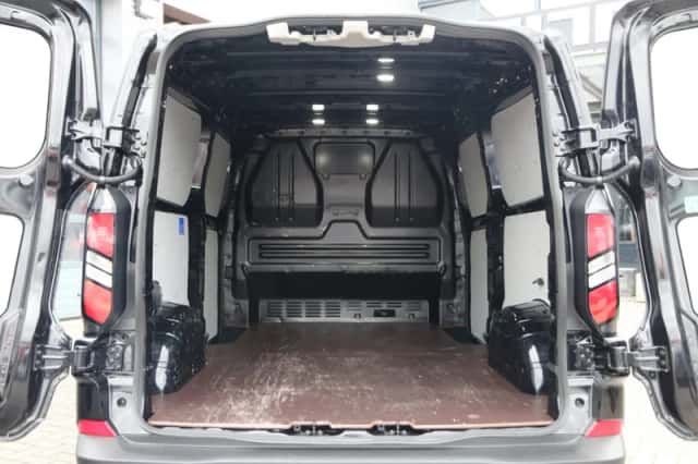Ford Transit Custom (2024) thumbnail 4